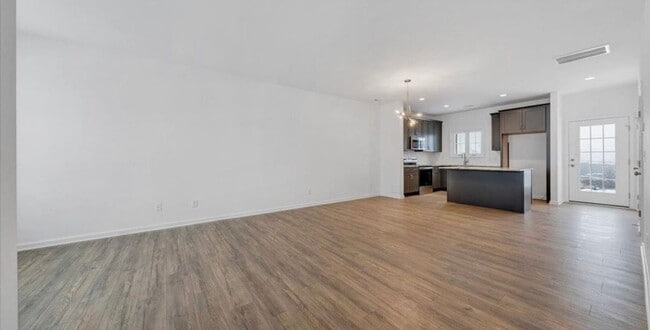 Building Photo - Brand New Townhouse in Blacksburg,VA.