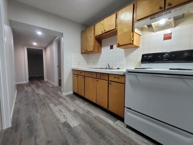 Building Photo - 1409 Beaver St