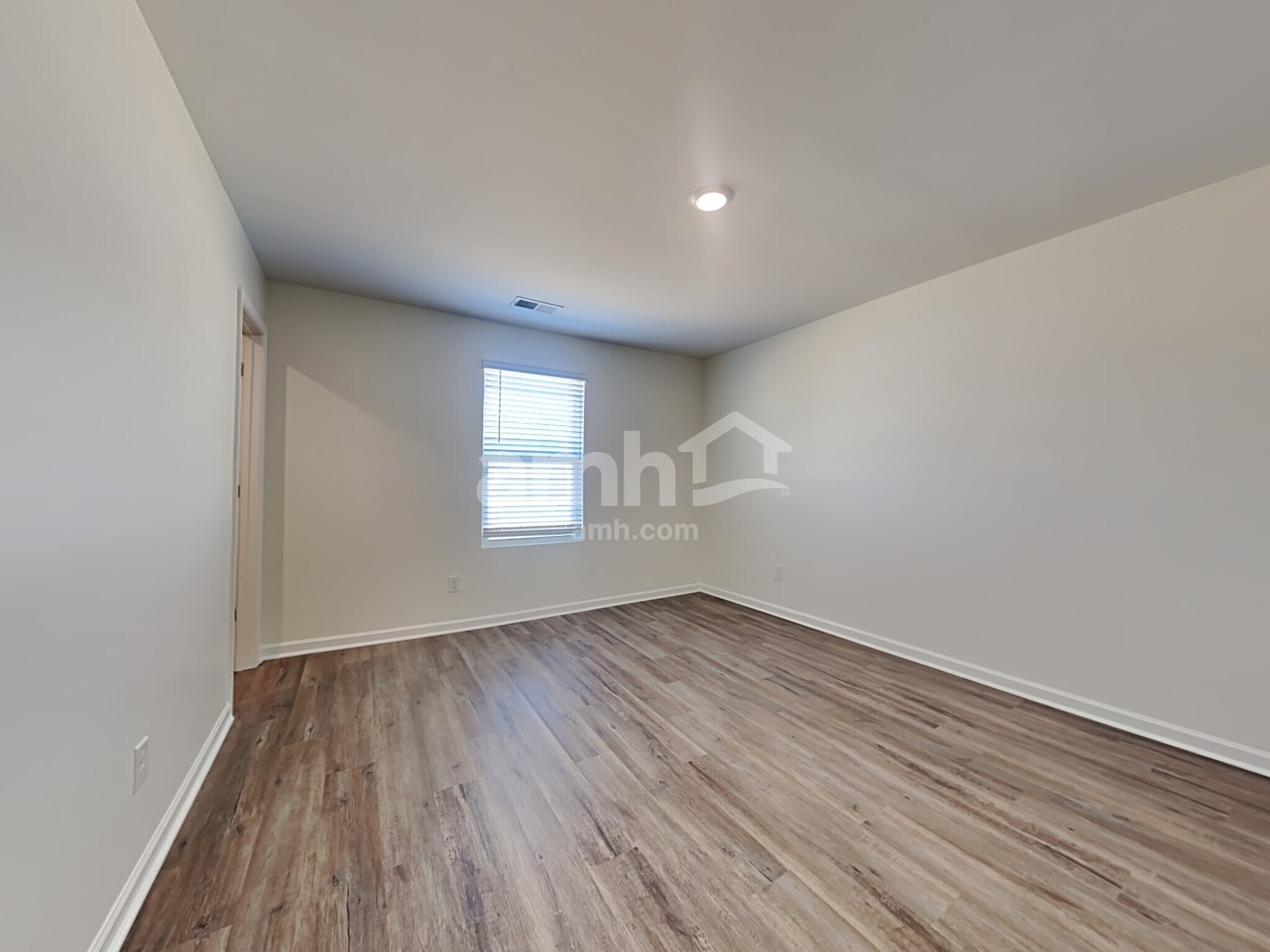 Building Photo - 1329 John Swann St