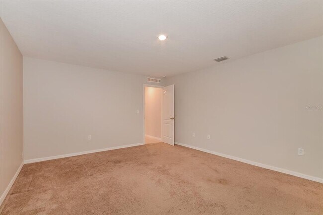 Building Photo - 1700 Gopher Tree St