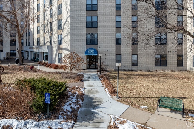 Exterior - Nokomis Square