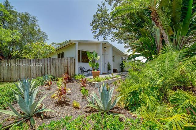 Building Photo - 8750 SW 125th Ter
