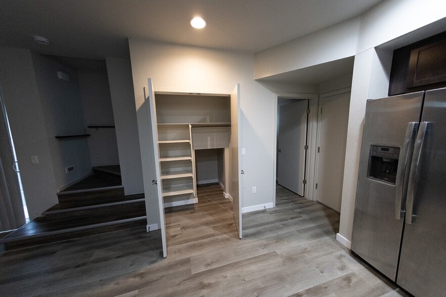 Building Photo - 8626 E Innovative Dr