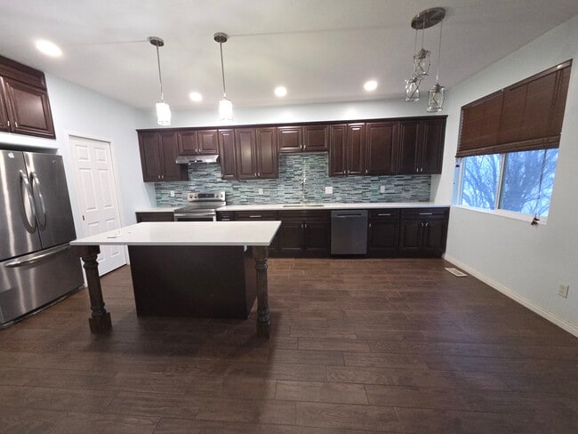 Building Photo - 6878 W 3100 S