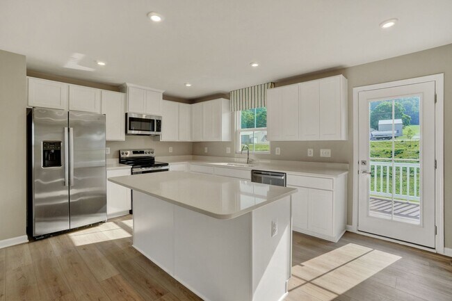 Building Photo - 69 Summerfield Dr