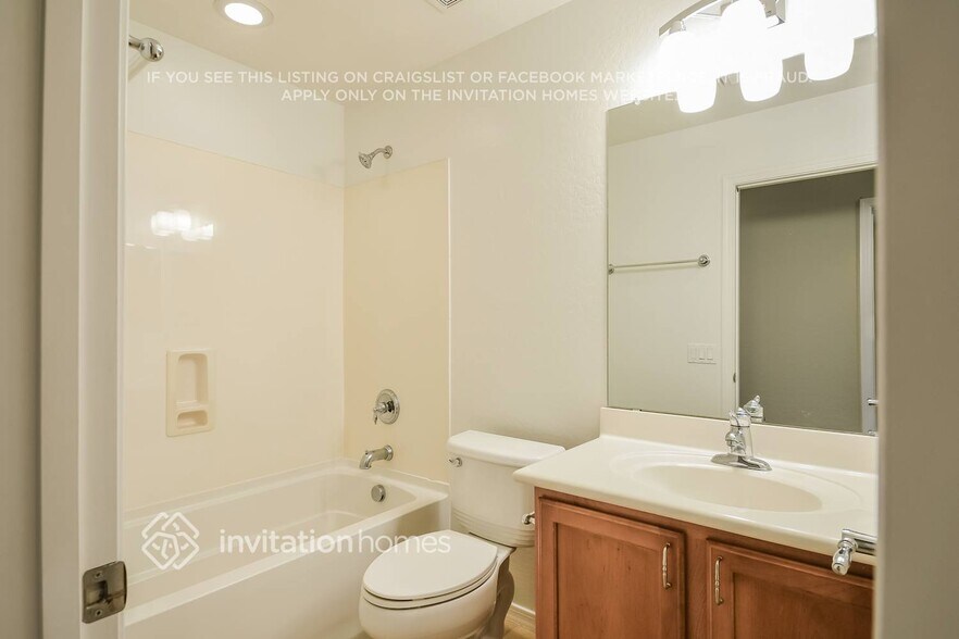 Building Photo - 26412 N 53rd Glen