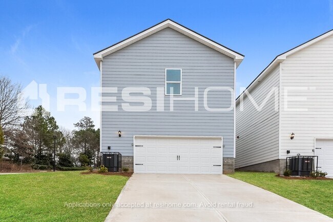 Building Photo - 207 Wellbrook Ct NE