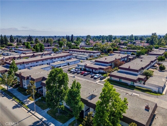 Building Photo - 11263 Knott Ave