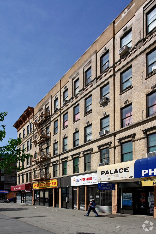 Building Photo - 541 Lenox Ave