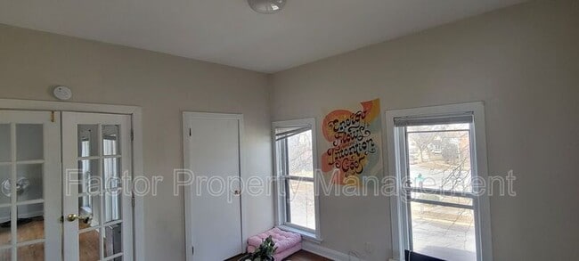 Building Photo - 103 Lincoln St