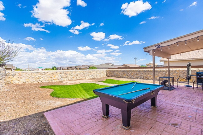 Building Photo - 3240 Peruvian Paso