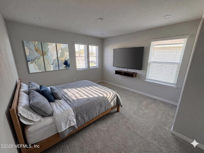 Building Photo - 217 Red Barn Rd