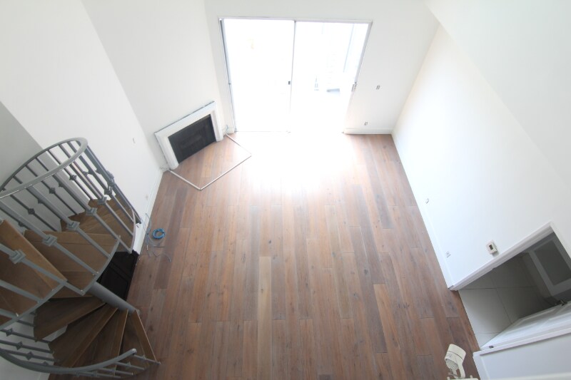 Building Photo - 884 Palm Ave