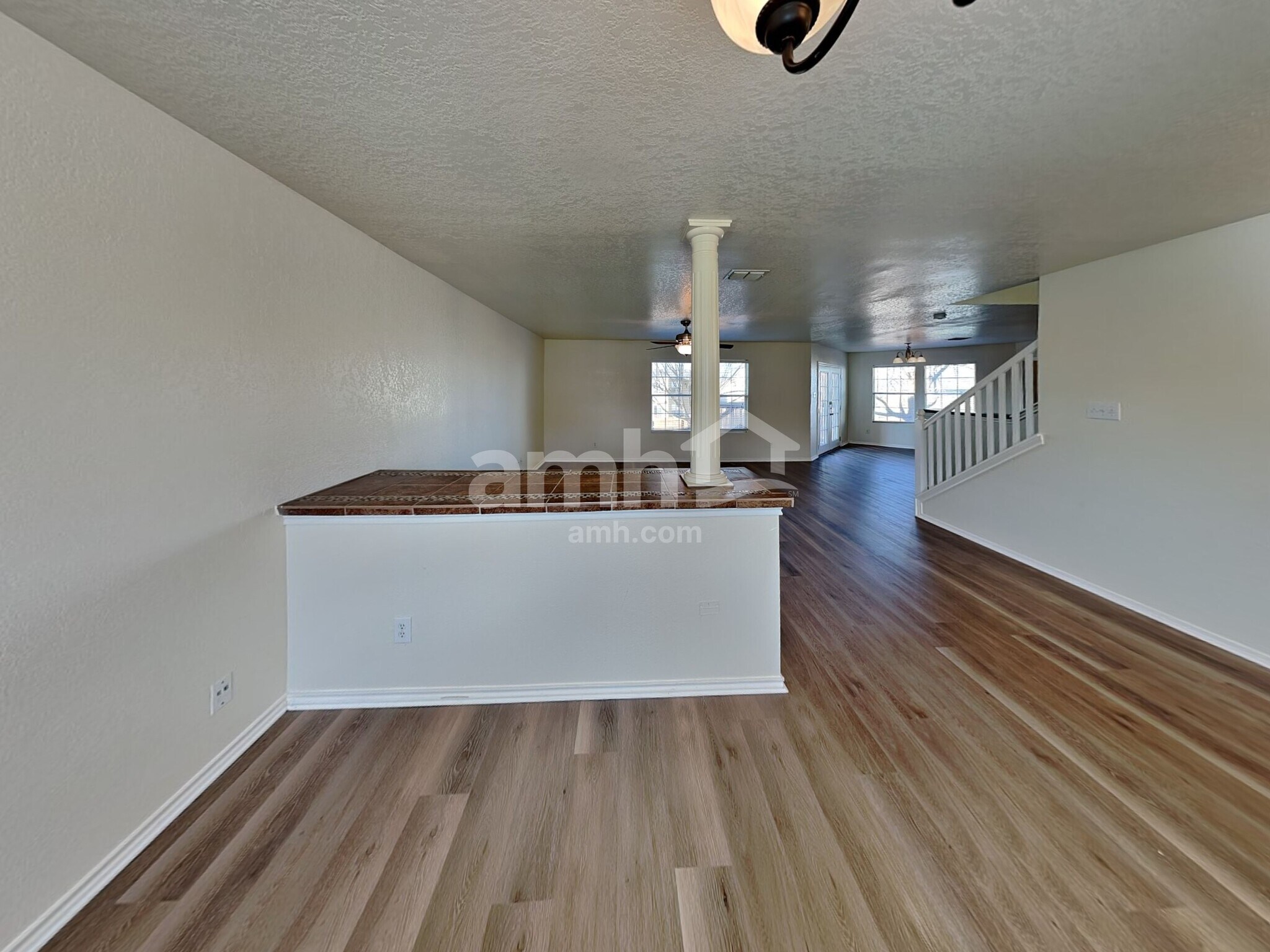 Building Photo - 729 Northern Lights Dr