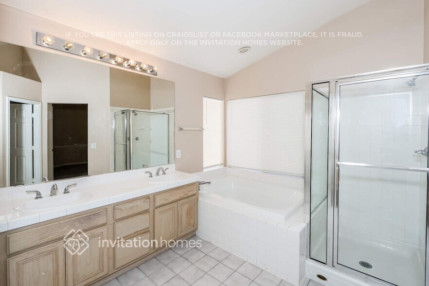 Building Photo - 4752 Poppywood Dr