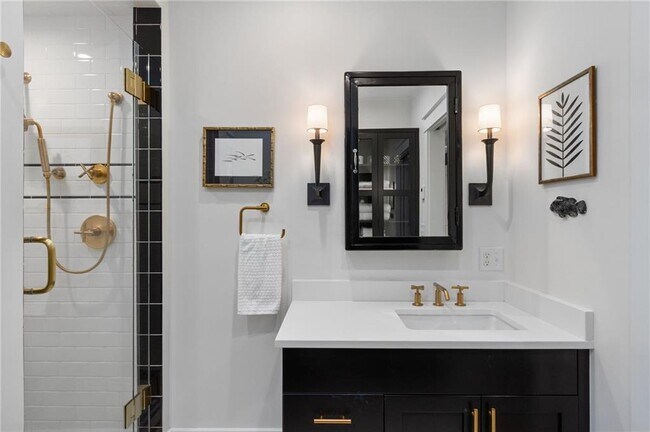 Building Photo - 11 Eustis Ave