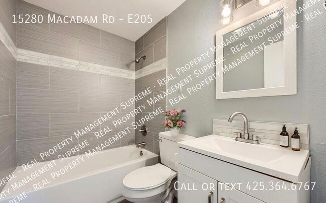 Building Photo - 15280 Macadam Rd S