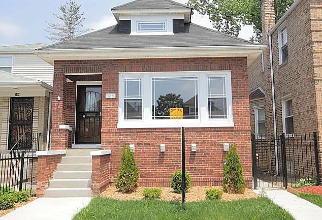 Primary Photo - 536 E 88th Pl