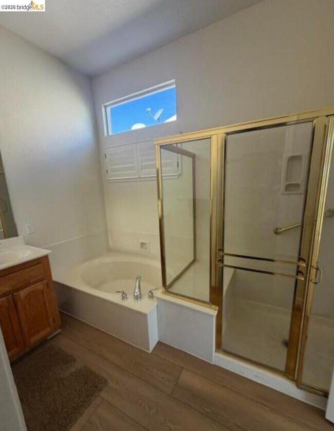 Building Photo - 170 Gala Ln