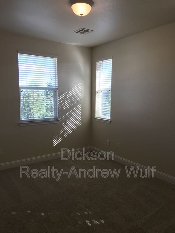 Building Photo - 2205 Heavenly View Trail