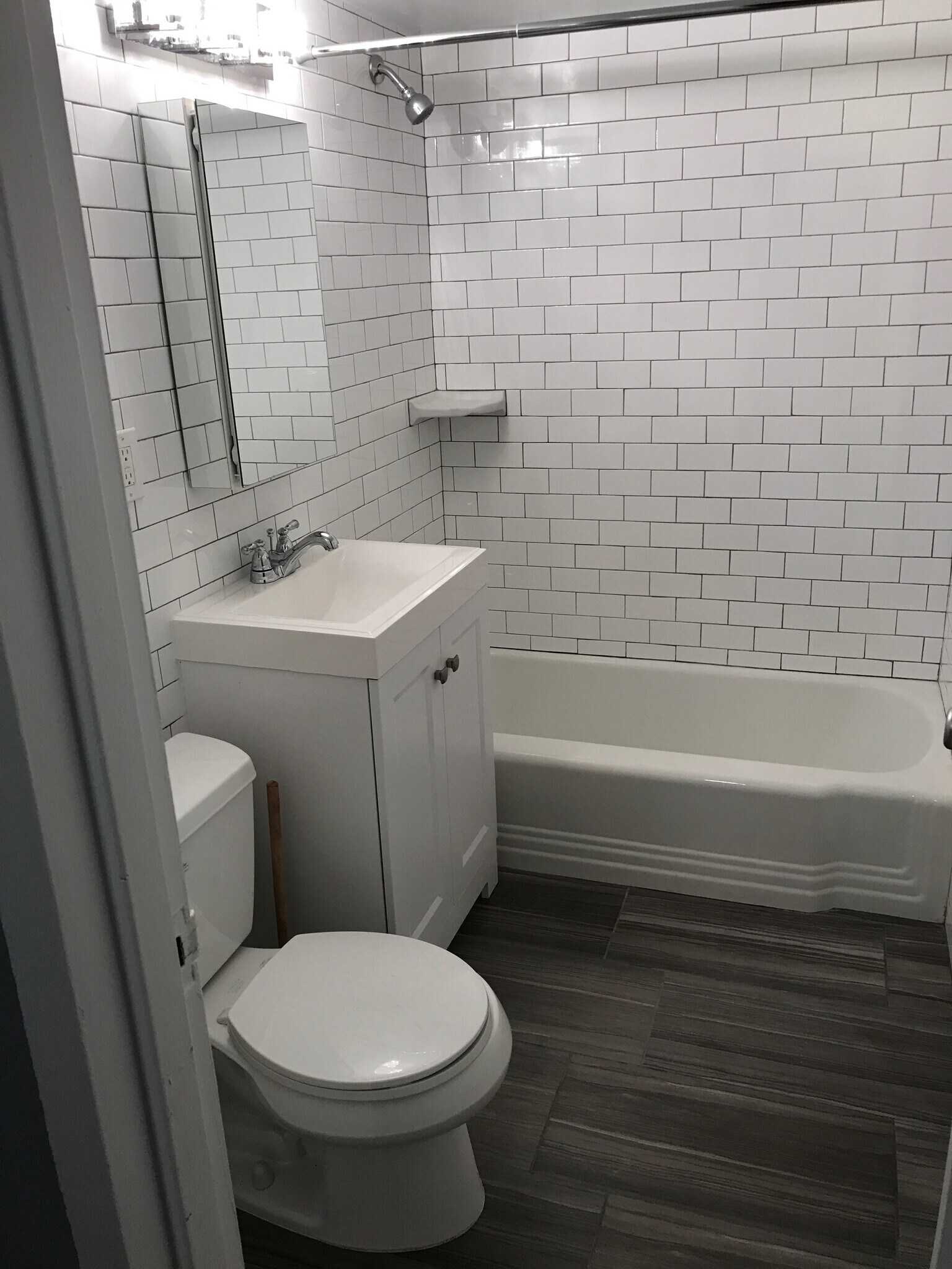 Building Photo - 950 25th St NW