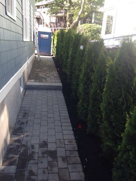 Building Photo - 7 Acron Rd