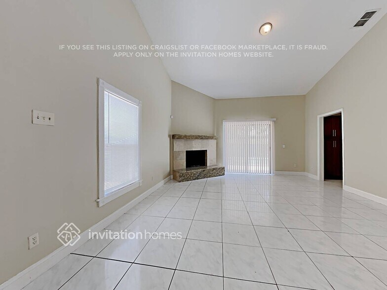 Building Photo - 10806 Scepter Dr