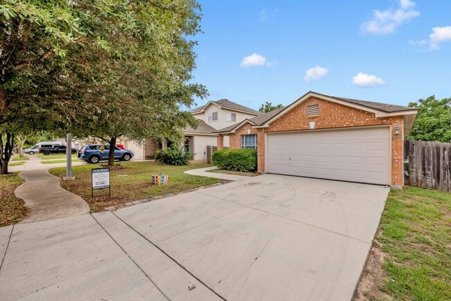 Building Photo - One Story Rental in NW San Antonio!!