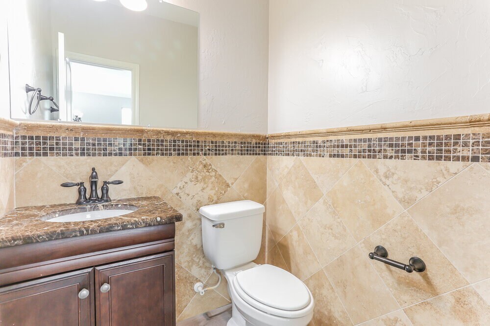 Building Photo - 1032 Sunderland Ln