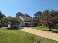 Building Photo - 247 Valley View Ct