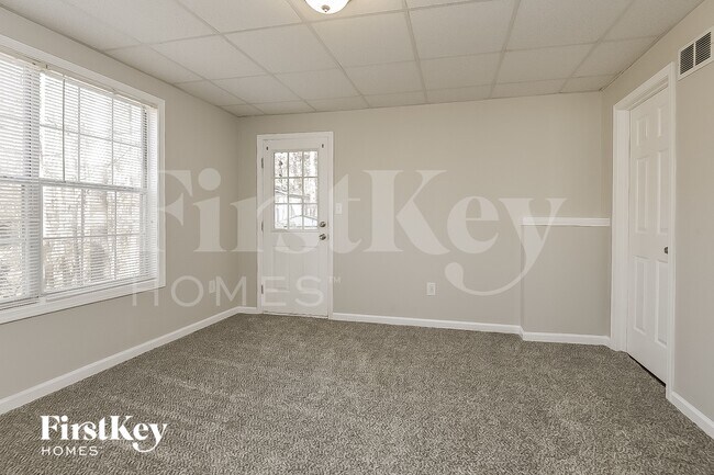 Building Photo - 4860 Wade Valley Way