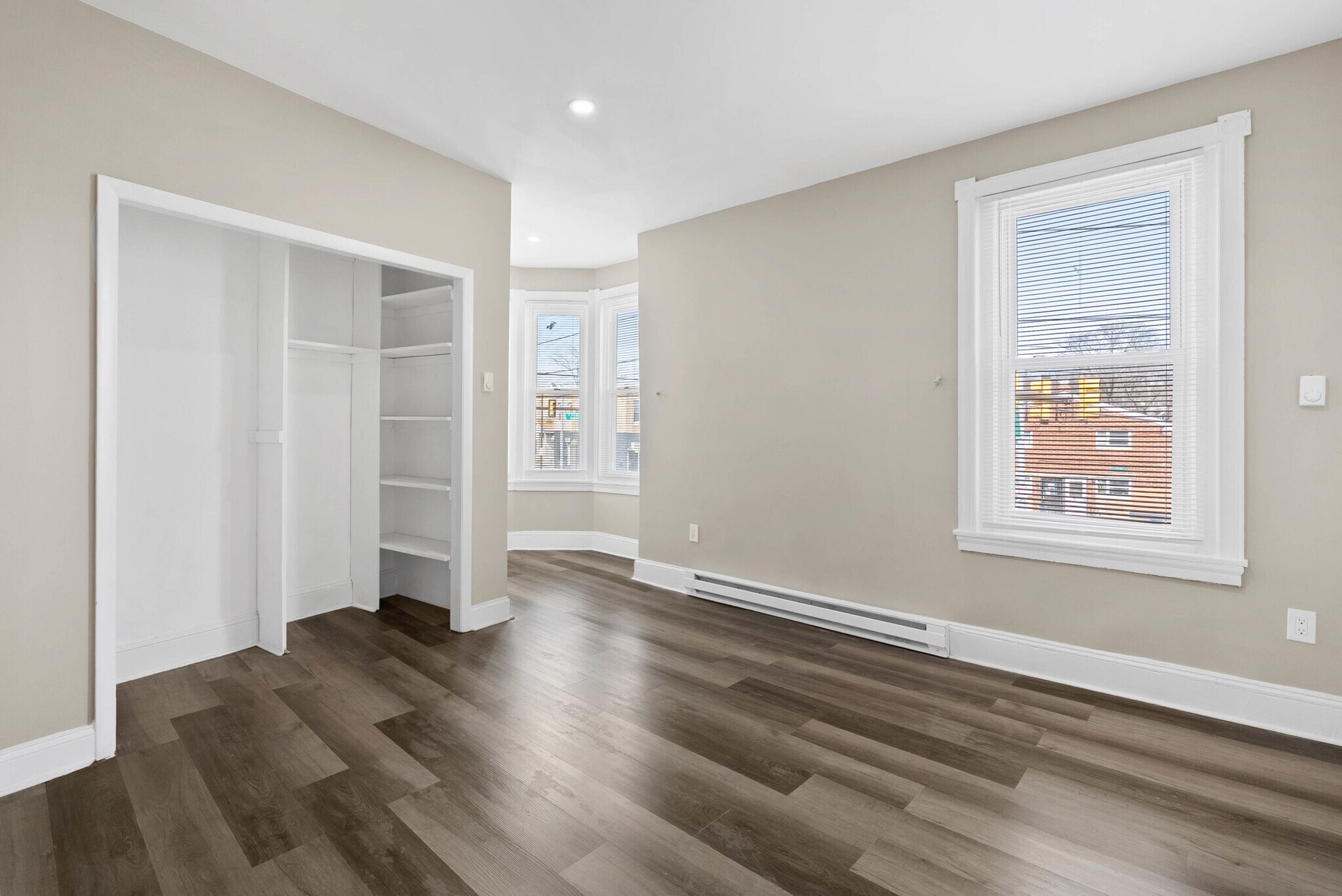 Building Photo - 5860 Haverford Ave