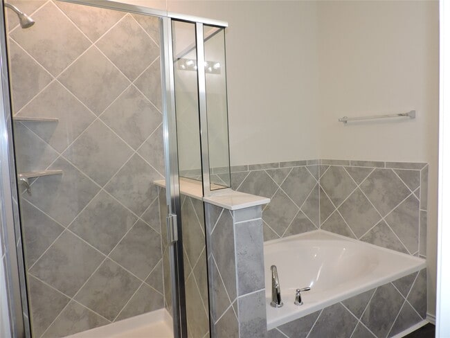Building Photo - 4022 Timber Sapp Dr