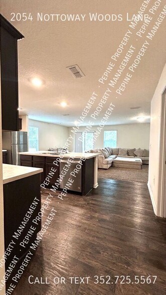 Building Photo - 2054 Nottoway Woods Ln