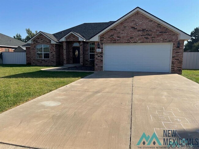 Building Photo - 3617 Benjamin Davis Dr