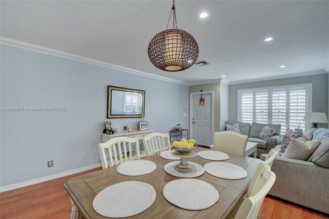 Building Photo - 6194 Buena Vista Dr
