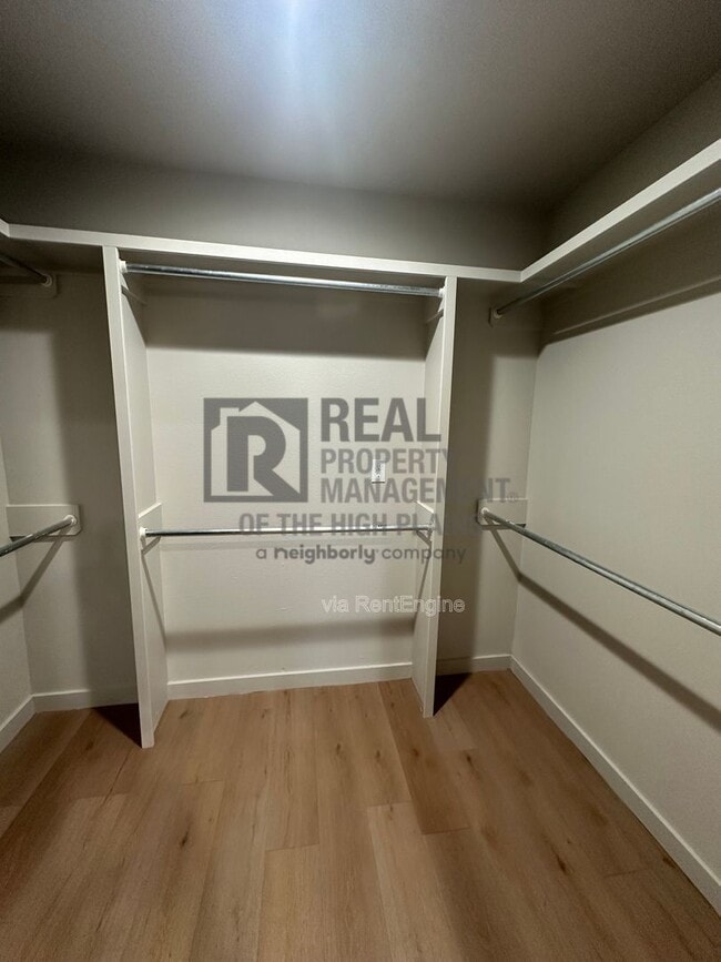 Building Photo - 4780 Clive -