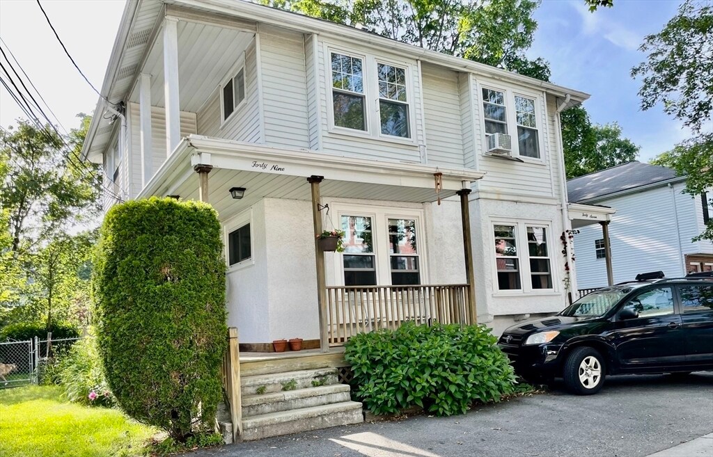 Building Photo - 49 Bridges Ave