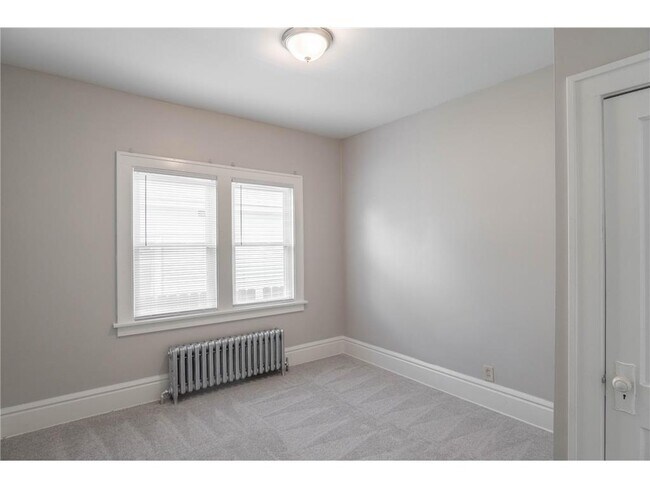 Building Photo - 3822 Fremont Ave N