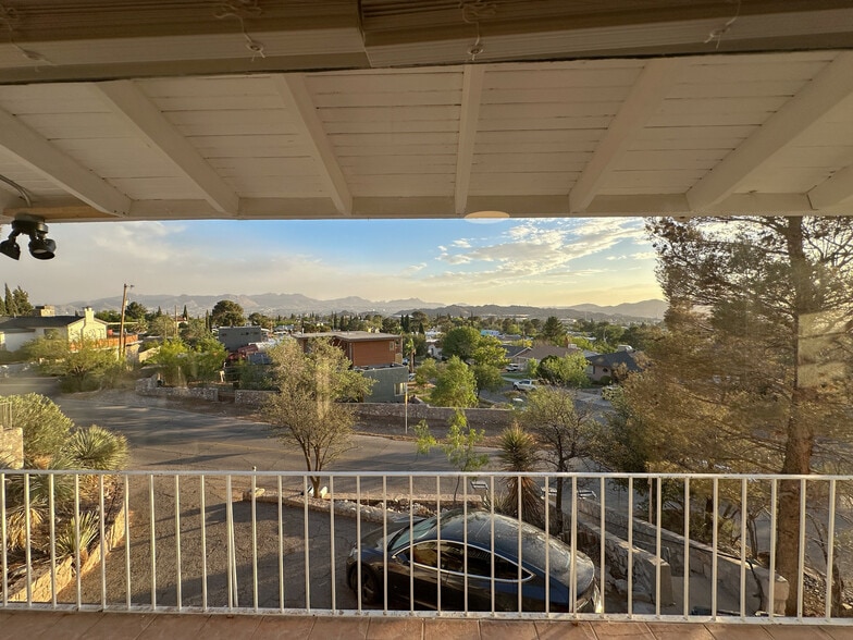 Building Photo - 2928 Piedmont Dr