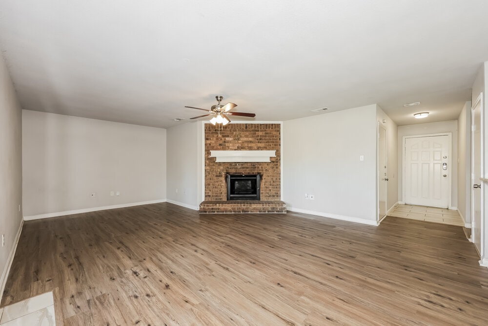 Building Photo - 5719 Myers Rd