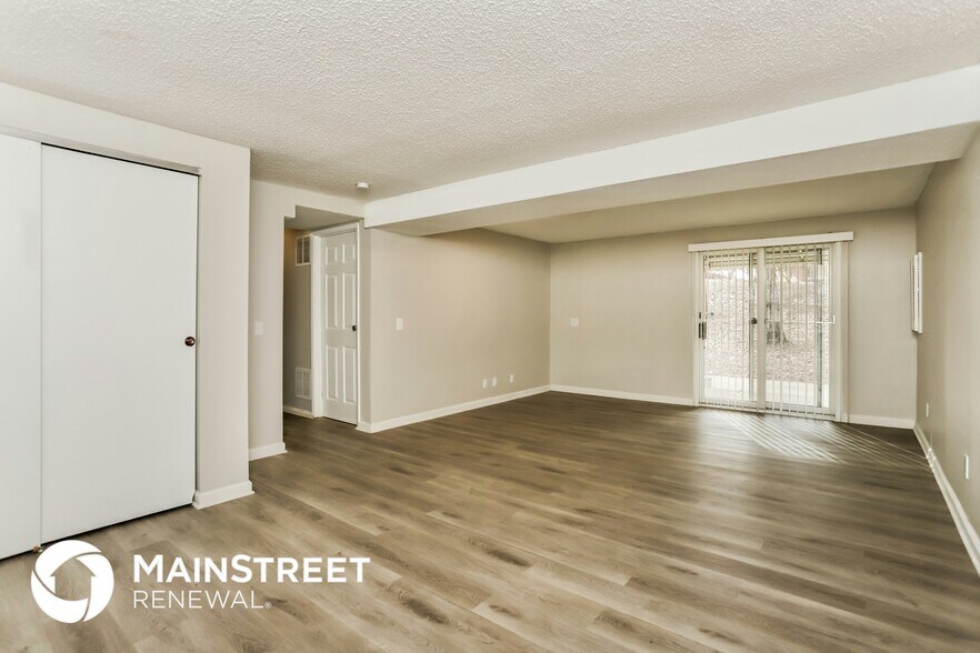 Building Photo - 5621 Wieland Dr