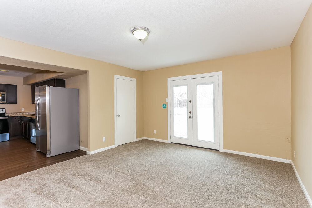 Building Photo - 347 Linkview Dr