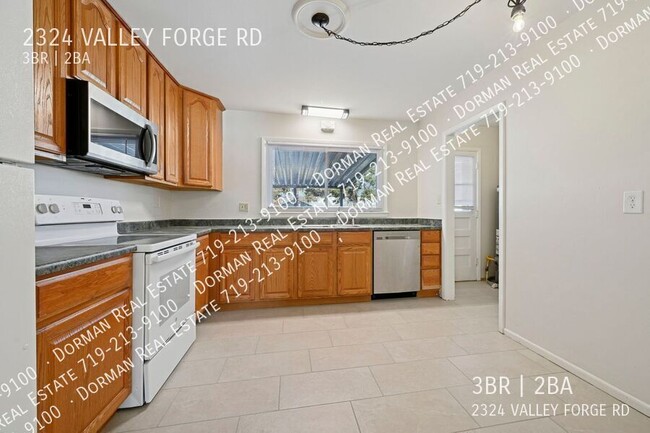 Building Photo - 2324 Valley Forge Rd