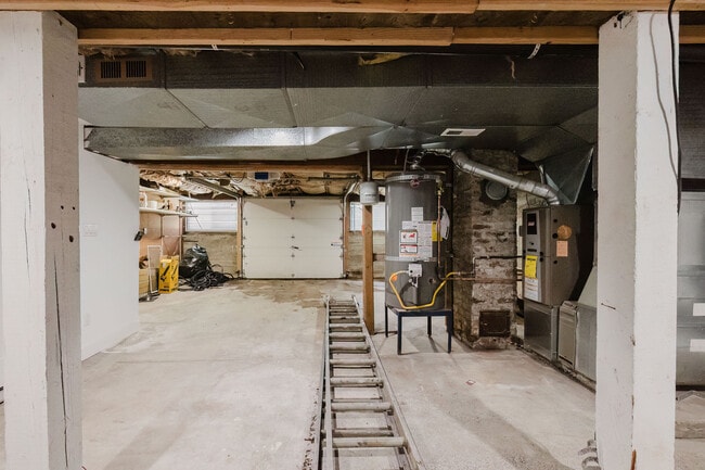 Building Photo - 1520 Morgan Rd NW