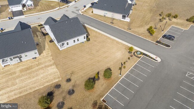 Building Photo - 143 Hood Farm Dr