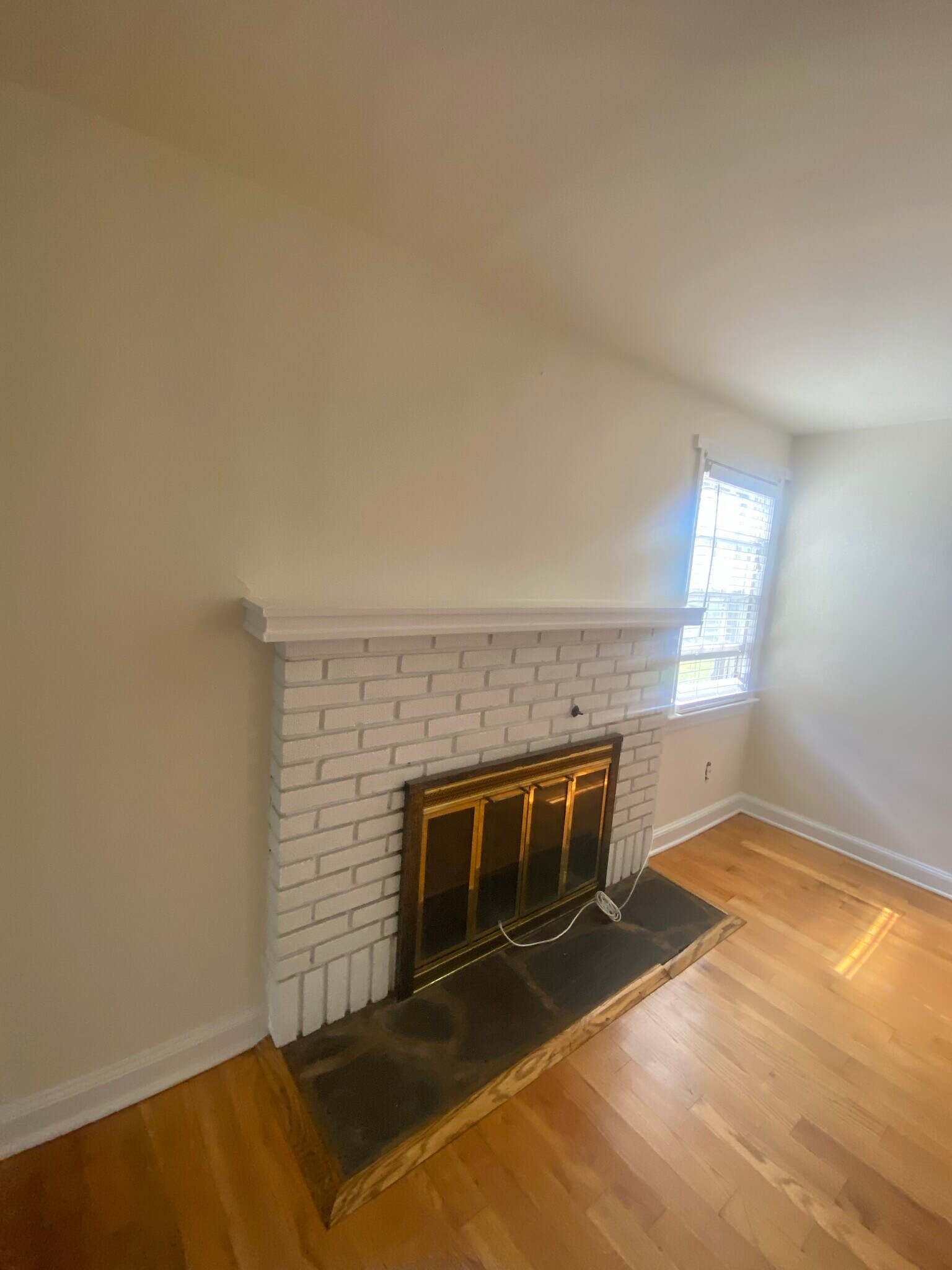 Building Photo - 621 Greenbrook Rd