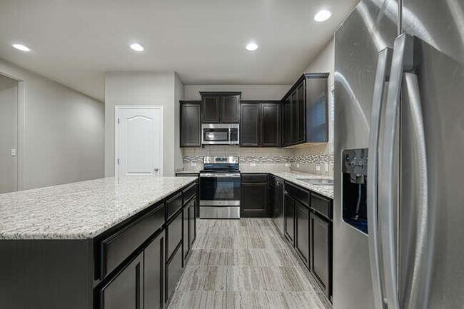 Building Photo - 113 San View Dr