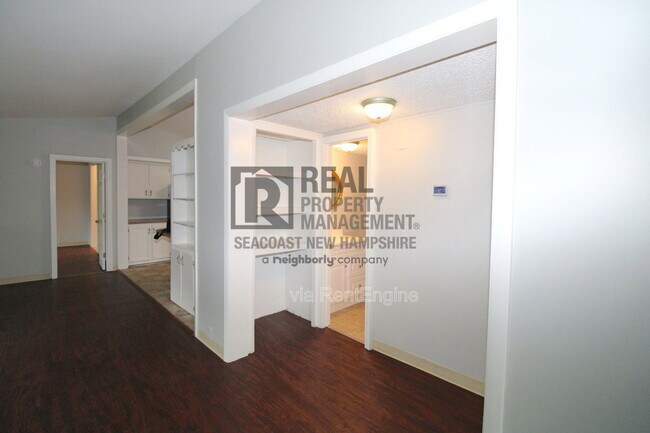 Building Photo - 997 NH-11