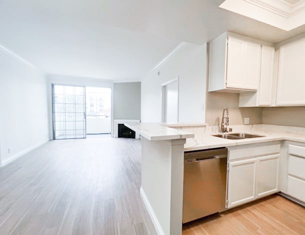 Building Photo - 7007 Glasgow Ave